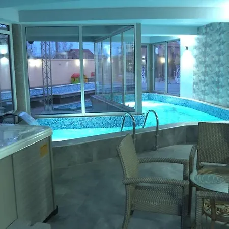 Bella Nella Hotel 4*