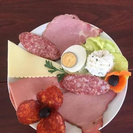 Bella Nella 4* Leskovac (Jablanica)